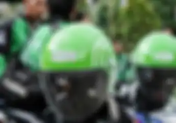 Ternyata Kata Ojek Terbentuk dari Beberapa Versi Bahasa, Cek Nih Sejarahnya Kalau Gak Percaya
