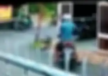 Video Maling Beraksi di Perumahan, Diduga Kerjasama dengan Oknum Ojol