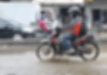 Baru Tahu Pemotor Kecelakaan Akibat Jalan Rusak Tidak Bisa Klaim Asuransi Jasa Raharja