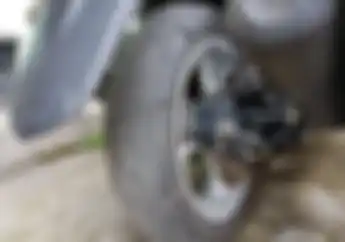Penyebab Ban Motor Belakang Lebih Cepat Botak Atau Habis, Ternyata Ini Alasannya