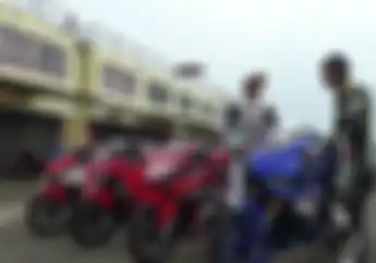 Dua Tes Rider Dari Jepang Kaget Jajal Sirkuit Sentul, Ada Dinosaurus!