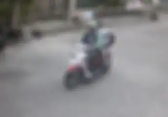 Waspada! Video Oknum Driver Ojol Hipnotis Siswa SMP, Tangan Berdarah, Ponsel Raib