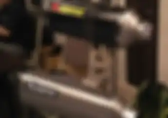 Knalpot Akrapovic Asli Rupanya Tidak Pakai Emblem Berbahan Pelat, Begini Cara Membedakannya