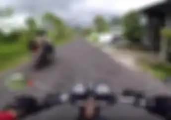 Sempat Kejar-kejaran, Pengendara Yamaha RX-King Buktikan Rider Yamaha NMAX Ini Panasan