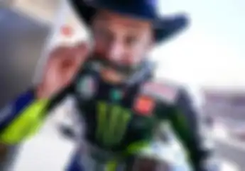 Enggak Terima Kalah Dari Alex Rins di MotoGP Amerika 2019, Valentino Rossi Berkata Kasar Dalam Siaran Langsung