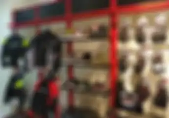 Kabar Gembira, Toko Apparel Juragan Helm Kini Hadir di Bekasi