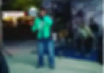 Bikin Baper, Video Driver Ojol Bersuara Emas, Enggak Kalah Sama Penyanyi Profesional