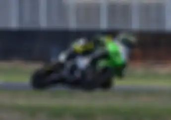 Membanggakan, Pembalap Indonesia, AM Fadly Bikin Indonesia Raya Berkumandang di Race 1 ARRC AP250 Australia