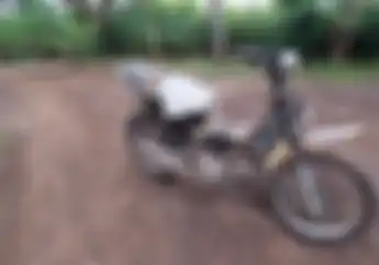Khusus Medan Berat dan Masuk Sungai Honda Supra Terondol Abis, Ban Belakang Dililit Rantai 