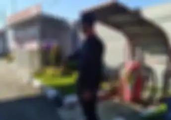 Duh, Lantaran Pundak Ditepuk Orang Gak Dikenal, Motor Langsung Raib