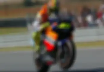 Membingungkan, Nama Rossi Gak Disebut HRC Saat Kemenangan Honda ke-300, Ada Apa Ya?
