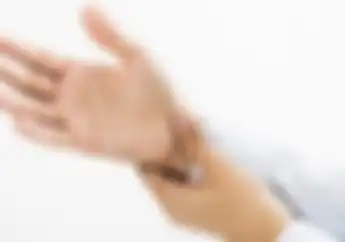 Simak Bro! Banyak Dialami Bikers, Begini Video Terapi Untuk Meringankan Sakit Carpal Tunnel Syndrome