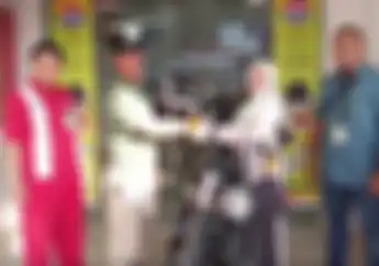 Hampir Pingsan, Video Tukang Ojek Dapat Motor Harley-Davidson Seharga Rp 700 Juta