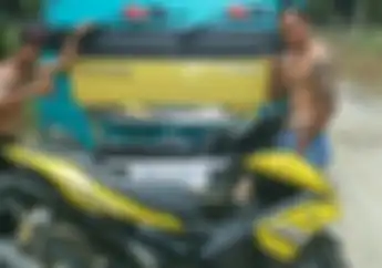 Suka Pose Telanjang Pemilik Yamaha Aerox Menggambarkan Lekuk Bodi