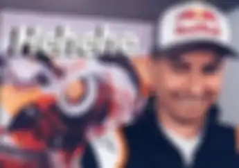 Koplak, Netizen Ramai-ramai Bikin Meme Bully Jorge Lorenzo Yang Sudah Bikin Kacau MotoGP Catalunya 2019