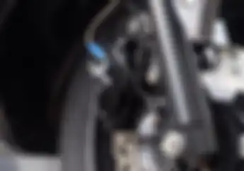 Murah Bro! Bikin Rem Yamaha NMAX Pakem Pakai Kaliper Yamaha R15, Cuma Segini Habisnya