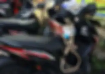 Street Manners: Nekat Pasang Jok Tambahan Anak di Motor? Pilih Penjara atau Denda Rp 250 Ribu