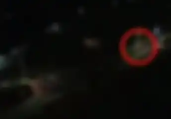 Punya Jantung Lemah Jangan Lihat Video Ini, Cuma Beberapa Meter Pemotor Bisa Kehilangan Nyawa