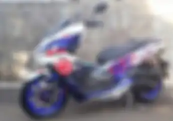 Modifikasi Honda PCX Motif Helm Shoei Marc Marquez, Juara Buat Harian