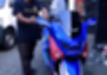Video Pemasangan Body Kit Ironmax yang  Bertampang Robotik di Motor Yamaha NMAX