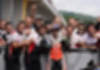 Epik! Video Dua Pembalap Lagi Cedera Bisa Finis di MotoGP Jerman 2019