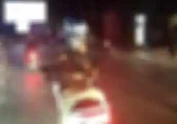 Bandung Mencekam, Video Dua Geng Motor Terlibat Tawuran di Jalan Raya, Pemotor Ketakutan