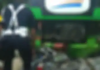 Tragis, Boncengan Naik Motor Honda Supra, Ayah dan Anak Tewas Tertabrak Kereta Bandara