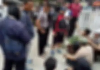 Waduh, Cuma Gara-gara Wanita, Dua Geng Motor Pelajar Tawuran Sambil Bawa Senjata Tajam