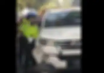 Ditodong Pistol Dan Dipukuli Warga Supir Fortuner Pelaku Tabrak Lari Masuk Rumah Sakit dan Jadi Tersangka