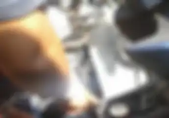 Kenapa Nih? Biker Yamaha Aerox 155 Ditangkap Gara-gara Selipkan Ini di Tutup Tangkinya