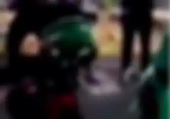 Brutal, Video Detik-detik Oknum Driver Ojol Tampar Penumpang Wanita, Kesal Dicuekin