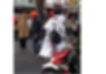 Ada Apa Nih Polisi Pakai Baju Spiderman dan Jendral Soedirman? Anggota TNI Harus Nurut