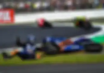 Jadi Penyebab Kecelakaan Miguel Oliveira di MotoGP Inggris 2019, Johann Zarco Kena Penalti