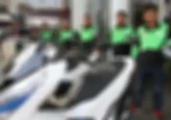 Dapat Lampu Hijau dari Menteri Perhubungan, Gojek dan Blue Bird Siap Pakai Motor Listrik