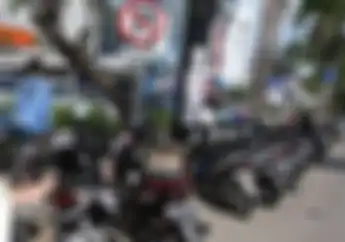 Waspada Parkir Motor Depan Mal di Jakbar Ini, Sehari Dua Motor Raib Digondol Maling