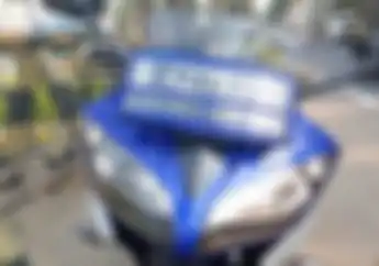 Yamaha R15 Pernah Ditilang Karena Lampu Nyala Sebelah, Ini Aturannya Biar Gak Ditilang Razia Operasi Zebra 2021