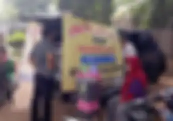 Ada yang Gratisan di Warung Makan Berjalan Ini, Driver Ojol Wajib Mampir