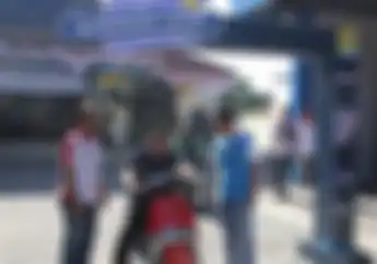 Wuih, PLN CIlacap Sosialisasikan Motor Listrik ke Driver Ojek Online