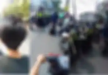 Sakti dan Kocak, ABG Ini Lolos Razia Operasi Patuh 2019 Tanpa Helm, Kaca Spion dan Pelat Nomor