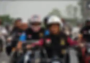Gagah Banget, Video Ustadz Abdul Somad Konvoi Naik Chopper Dikawal Bikers di Batam