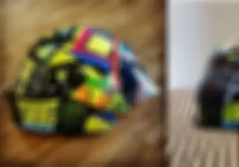 Super Murah! Segini Harga Helm Branded Replika yang Lagi Heboh itu
