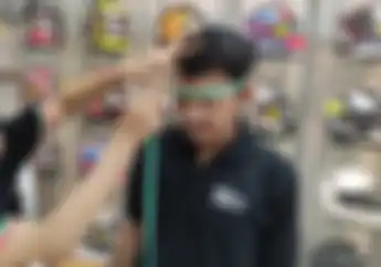 Jangan Sampai Salah Ukuran Helm Kalau Enggak Mau Kayak Gini, Ya!