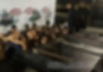 Ngeri, Ibu-ibu Tonton Video Viral Pengeroyokan Geng Motor, Ternyata Korbannya Anaknya Sendiri