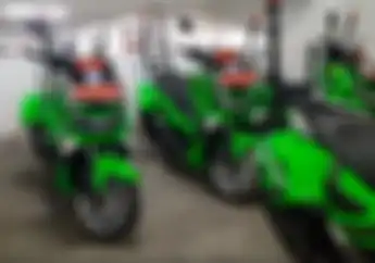 Tampang Sangar Dilengkapi Sirine, Puluhan Yamaha NMAX Disulap Jadi Ambulans, Pemotor Wajib Minggir