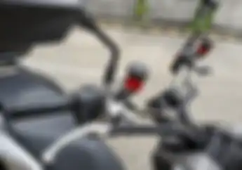 Tips Ganti Setang Fatbar di Skutik Honda ADV150, Cuma Bongkar Bagian Ini 