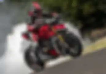 Diwarnai Tragedi Kematian, Ducati Streetfighter V4 Akhirnya Diluncurkan