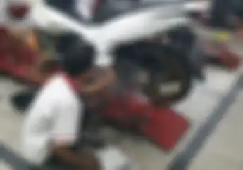 Atasi Gredek Honda PCX 150 Tak Perlu Servis Apalagi Ganti Part Tapi Cukup Mainin Gas dan Rem, Begini Caranya
