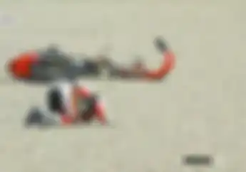 Video Dimas Ekky Kembali Terjatuh di FP2 Moto2 Australia 2019, Terguling dan Motor Sampai Hancur