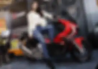 Langsam Honda ADV150 Lebih Tinggi Dari CBR250RR, Ini Penjelasannya
