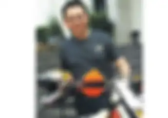 Jadi Bos BUMN, Ahok Rupanya Bikers dan Pernah Jadi Pembalap Grasstrack